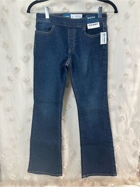 NWT Old Navy Girls’ Dark Blue Boot-Cut Jeans Size Large (10/12)
